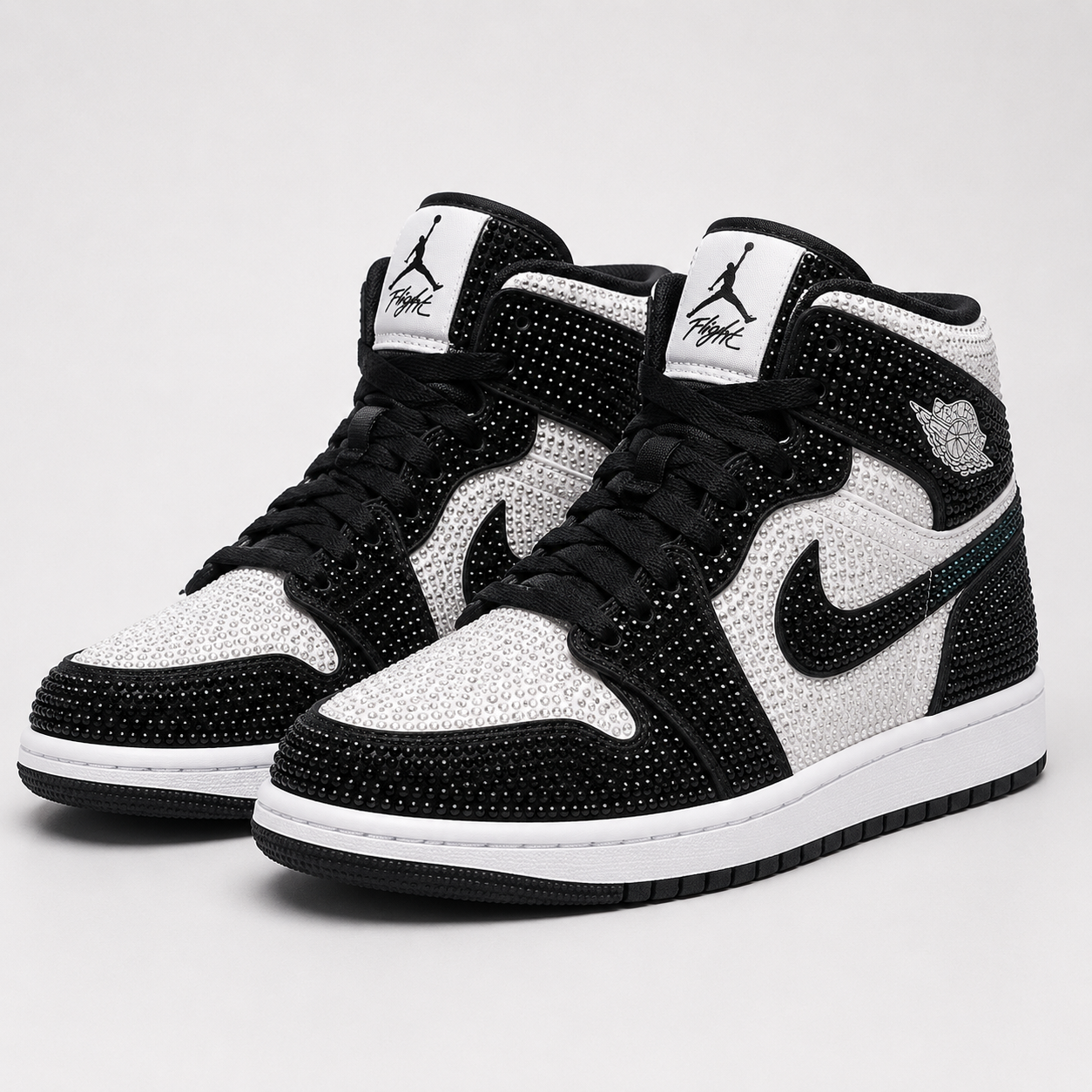 AIR JORDAN 1 MID - EDICIÓN CRYSTAL